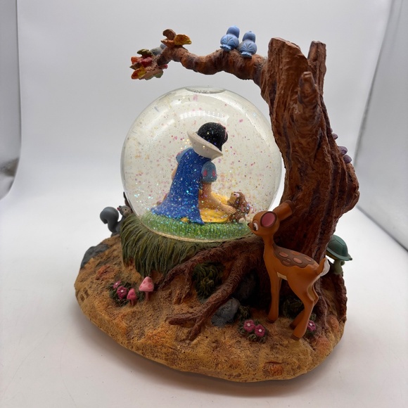 Disney Snow White and Seven Dwarfs Forest and Animals Snow Globe Brahm's Waltz - Picture 5 of 15